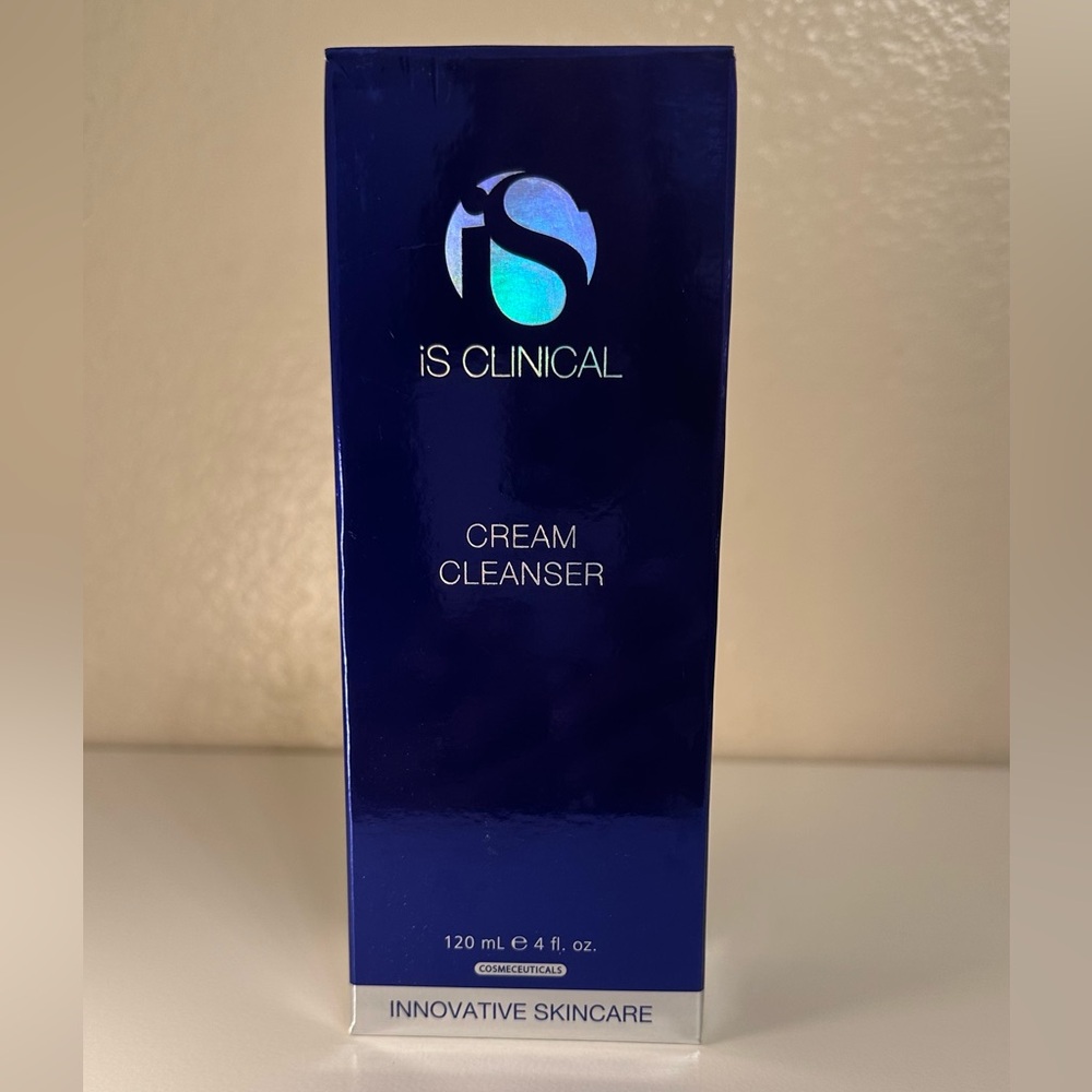 IS Clinical Cream Cleanser